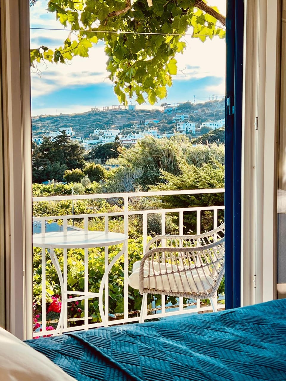 Bed, Day, Natural landscape, View (from property/room), Balcony/Terrace