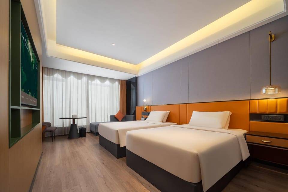 Atour X Hotel Xuefu Street Taiyuan South Railway Station Hotel in China