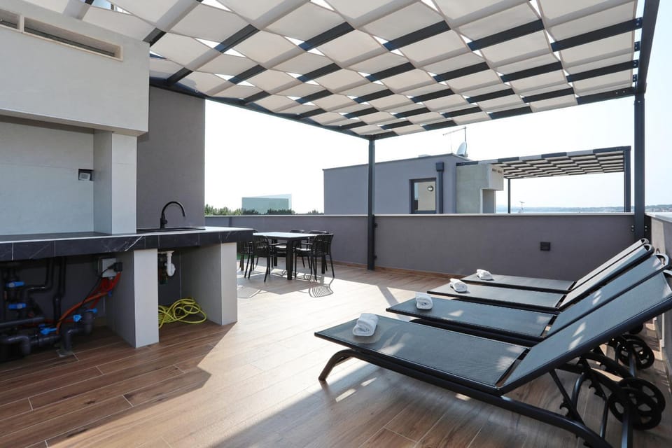 Balcony/Terrace, Seating area, sunbed