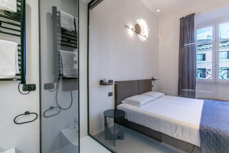 Shower, Bed, Bathroom, Bedroom, towels