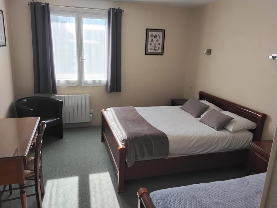 La Grandcopaise Chambres et Studios Hotel in Normandy