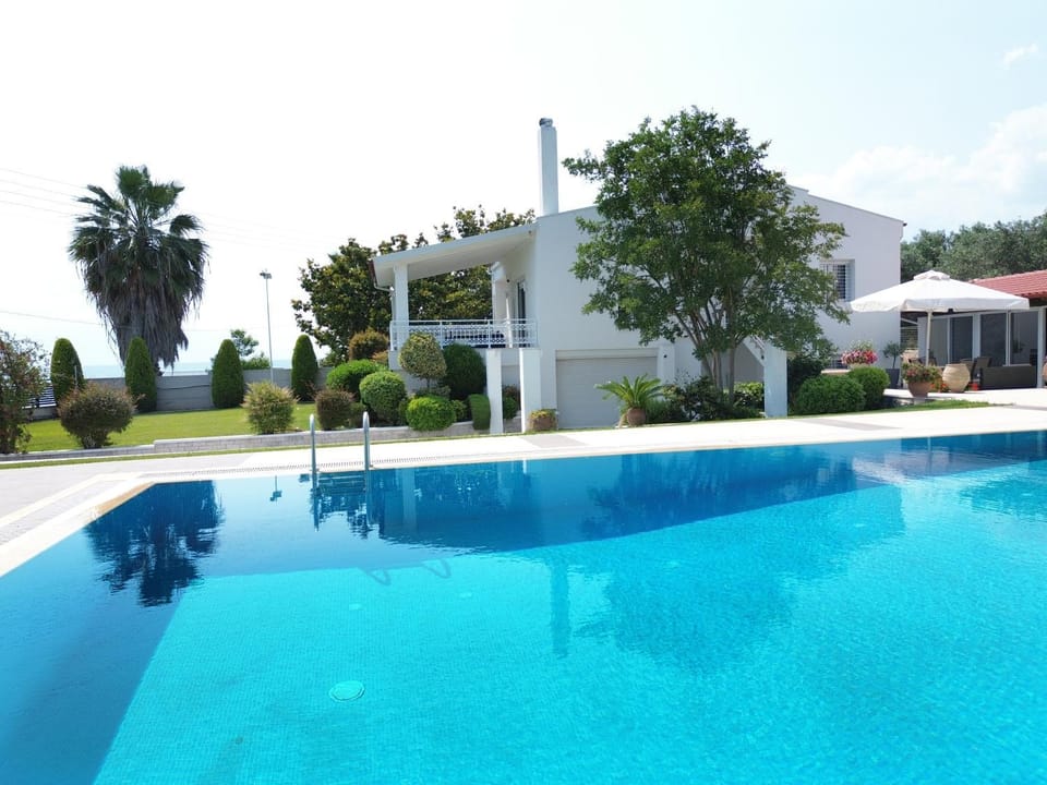 Villa Al mare Stav Villa in Peloponnese, Western Greece and the Ionian