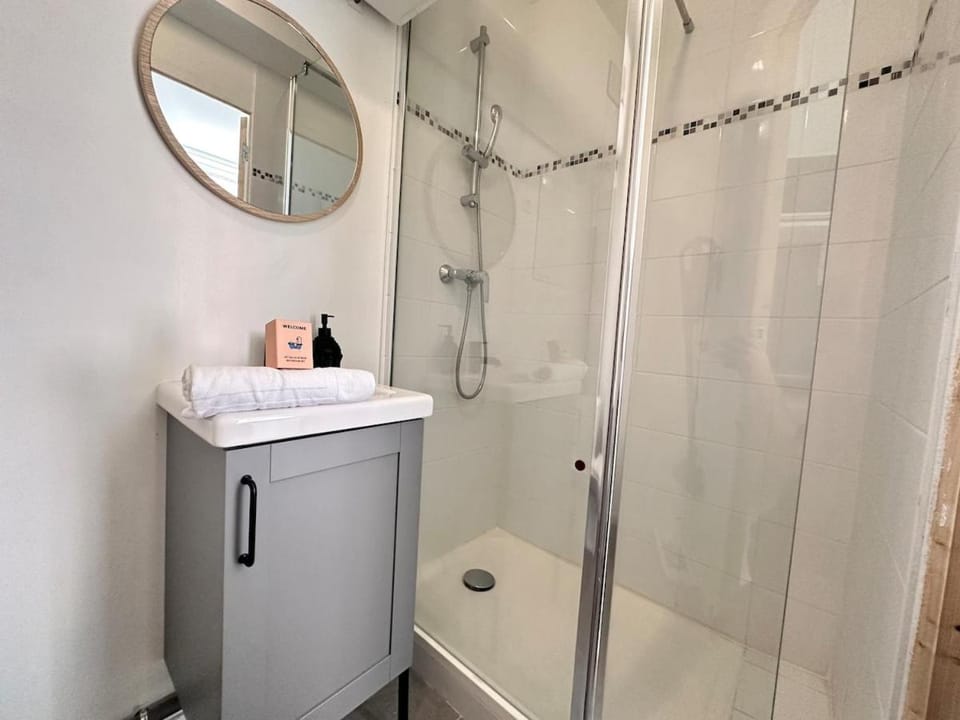 Chavalliaud 11 studio cosy en RDC proche centre Apartment in Reims
