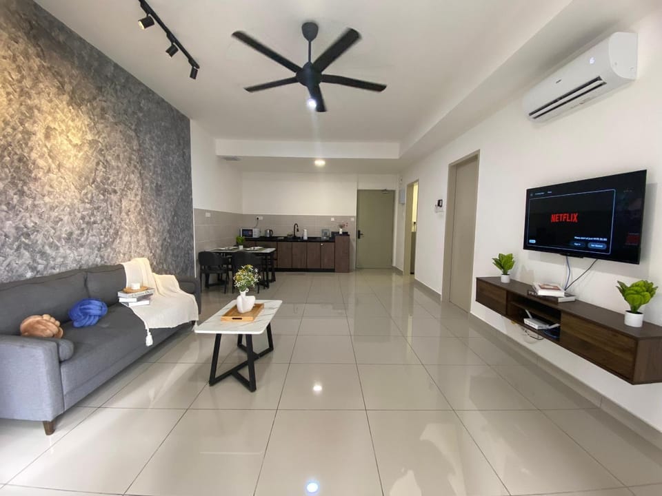TV and multimedia, Living room, Seating area, air conditioner