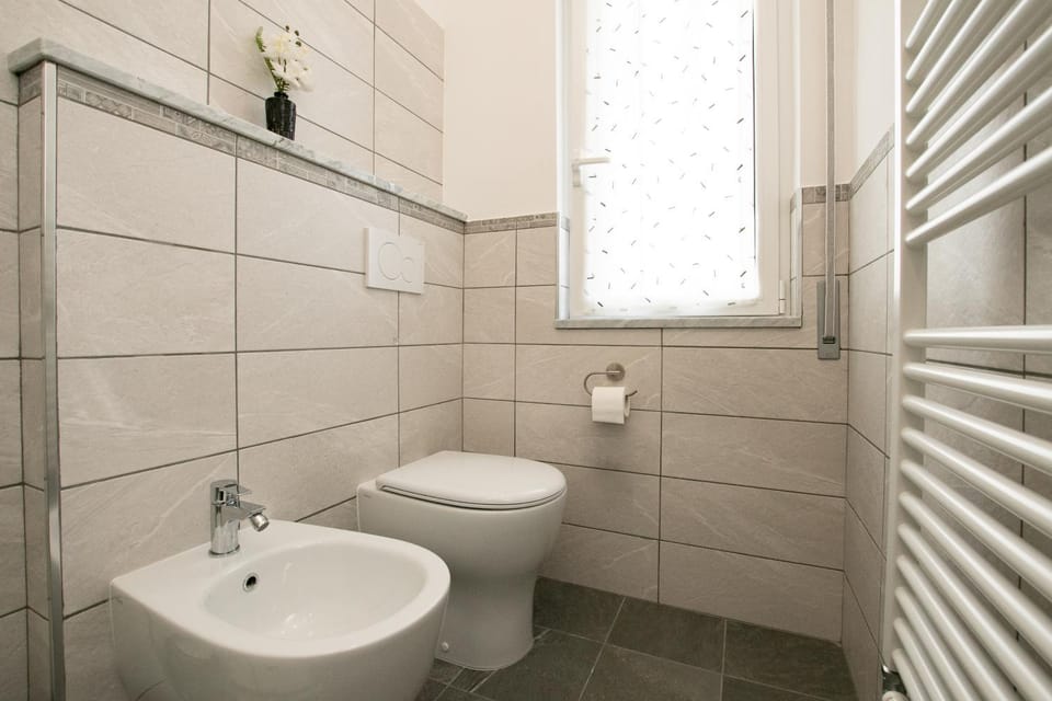 Shower, Toilet, Bathroom, bidet