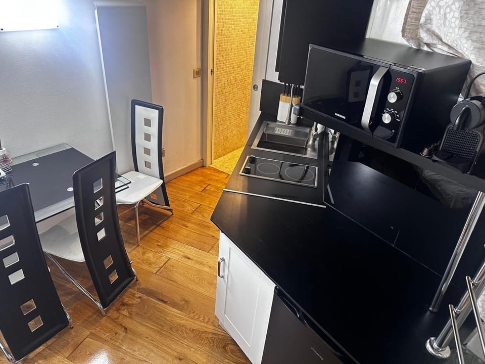 Studio Montmartre by HPN Apartment in Paris