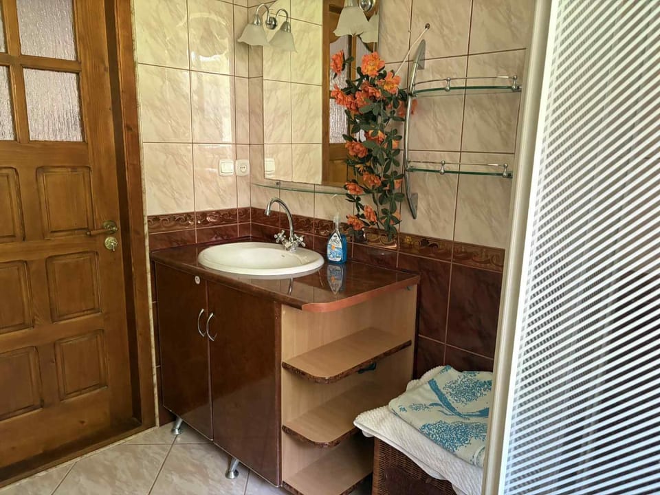 Shower, Bathroom, Bath