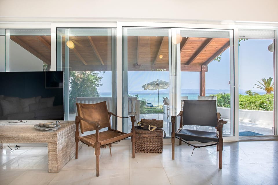 TV and multimedia, Balcony/Terrace, Seating area, Sea view