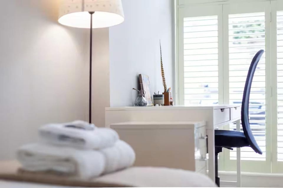 Beautiful light filled apartment in London Apartment in London Borough of Southwark