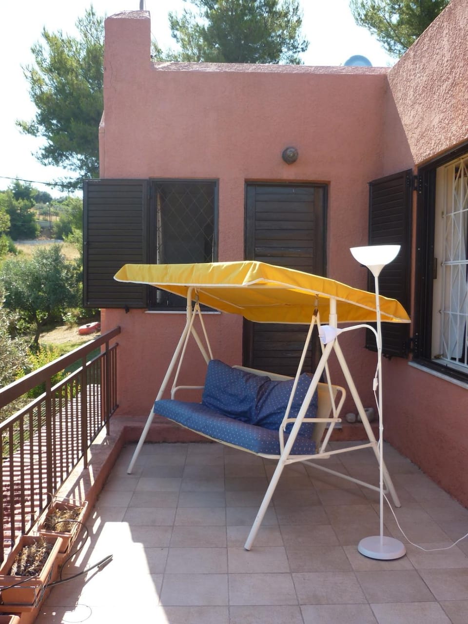 Balcony/Terrace, sunbed