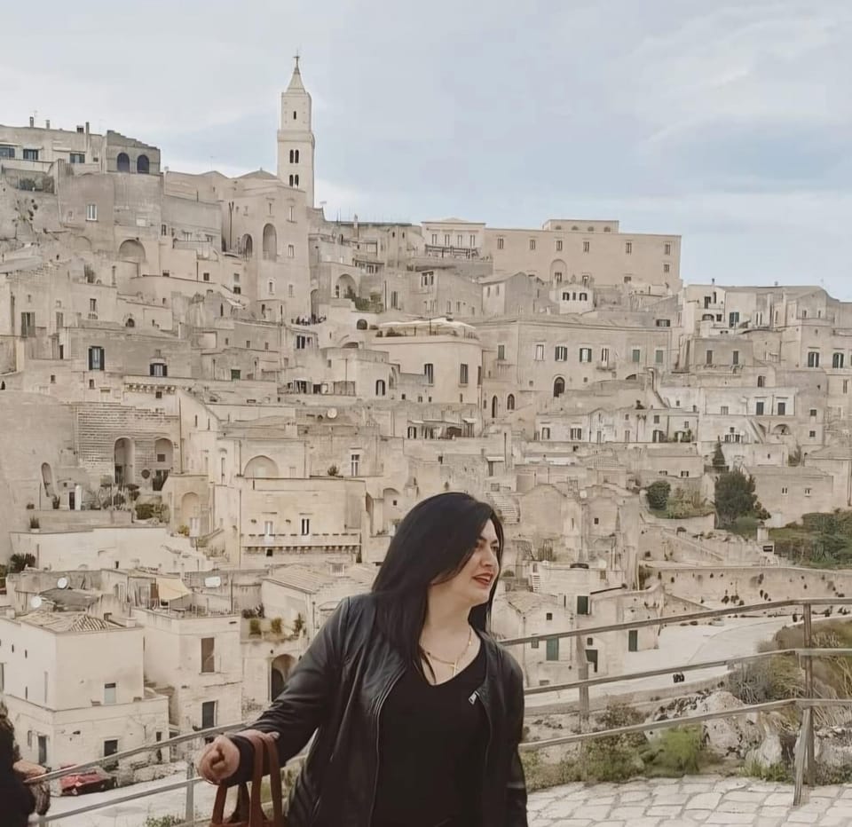 Nearby landmark, Natural landscape, City view, Landmark view