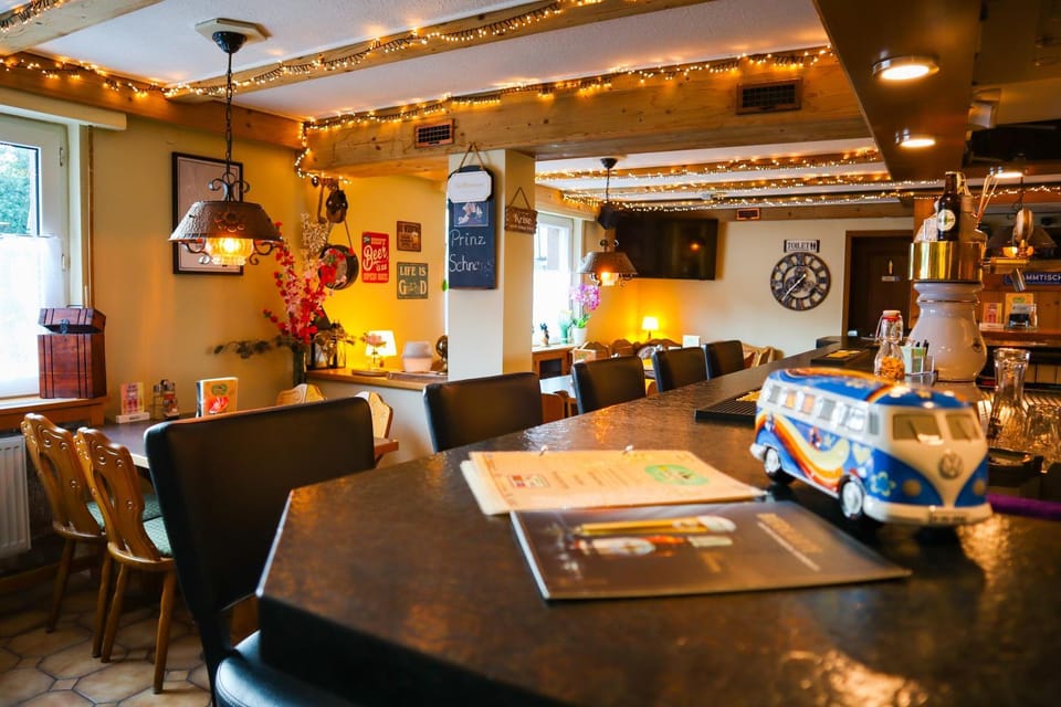 Communal lounge/ TV room, Lounge or bar