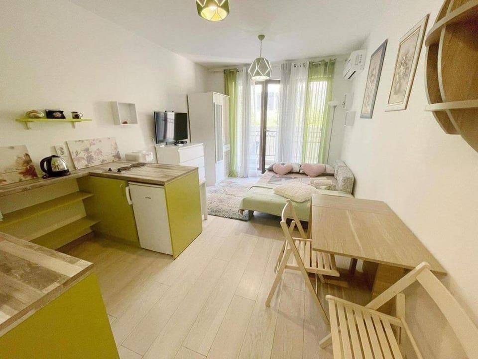 Studio Green Rublyovka Apartment in Varna