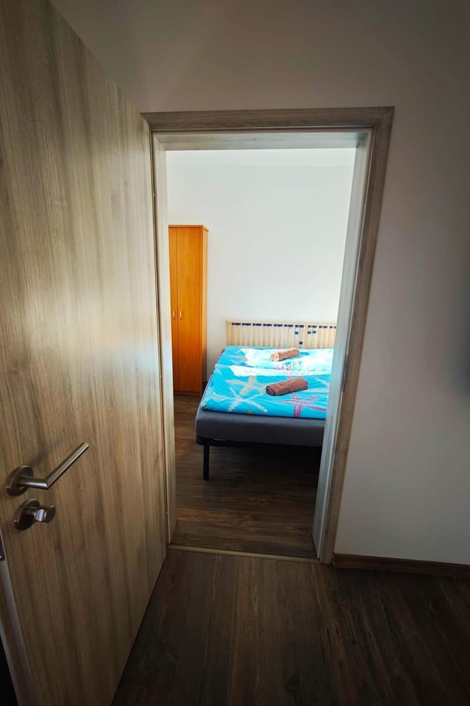 Photo of the whole room, Bedroom, heating, internet, internet, towels, wardrobe