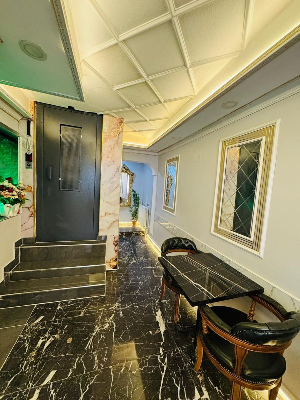 elevator
