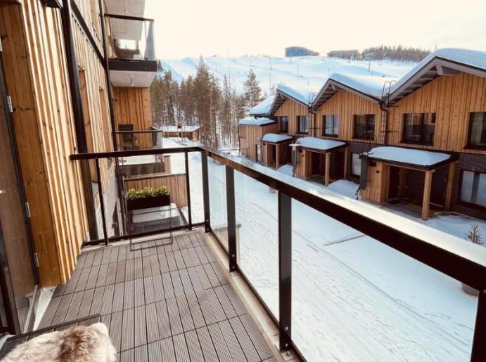 View (from property/room), Balcony/Terrace, Mountain view, Inner courtyard view, internet