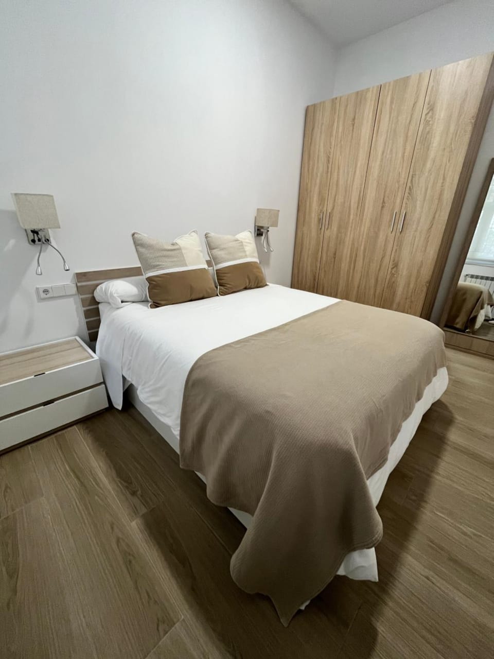 Bed, Photo of the whole room, Bedroom, towels, wardrobe