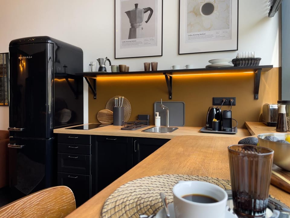 Kitchen or kitchenette, toaster