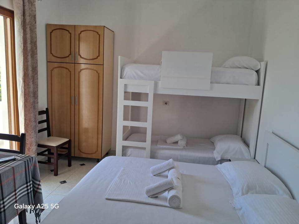 Apartment Artan Skenderaj Apartment in Ksamil