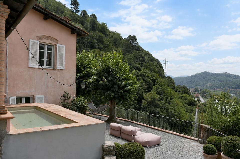 Day, Natural landscape, View (from property/room), Balcony/Terrace, Garden view, Pool view, Swimming pool