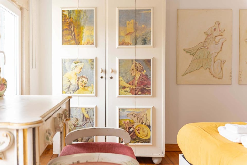 Charming Classic-Rustic Retreat in Historic Lisbon Apartment in Lisbon