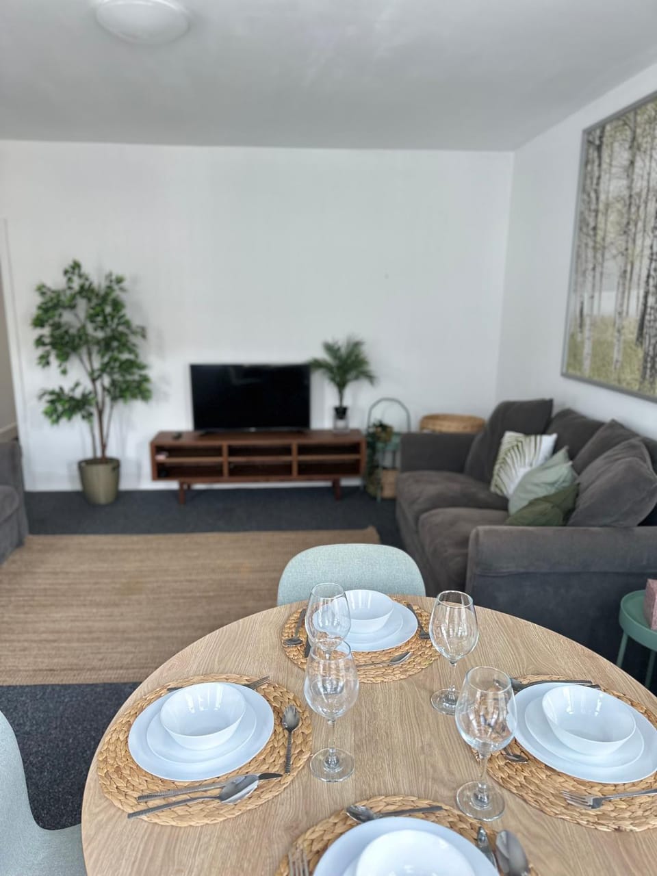 Living room, Dining area