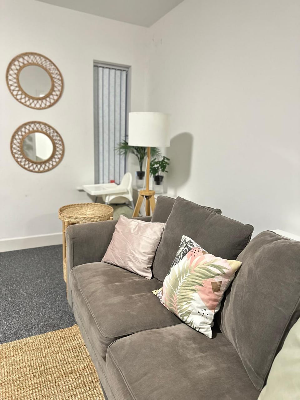 Bright & Stylish 2 bed Flat, Great Location Apartment in Southampton