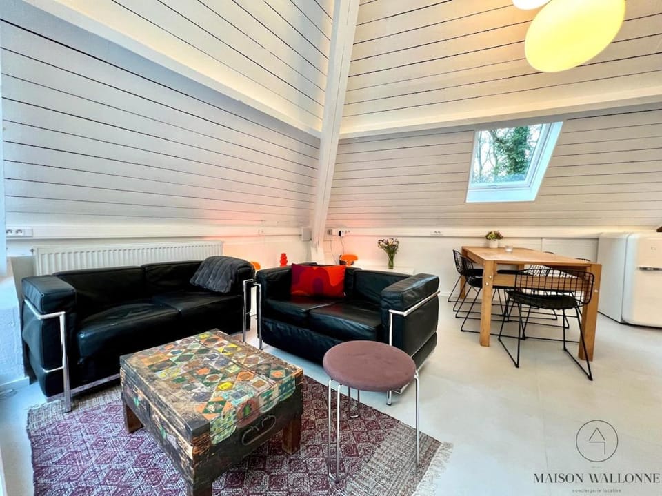 Le Tipi - Sauna et Jardin House in Belgium