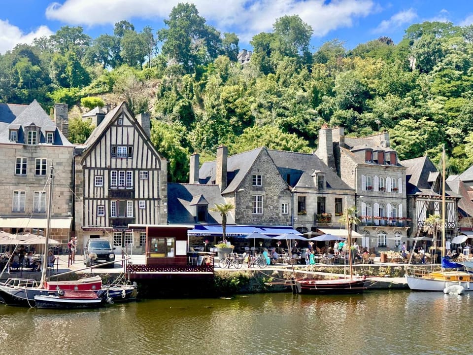 Appartement au port de Dinan Belle île Apartment in Brittany