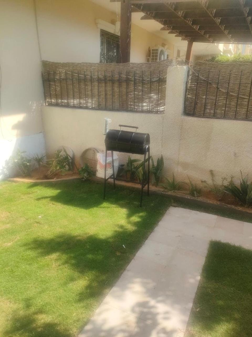 Patio, Garden, Garden view