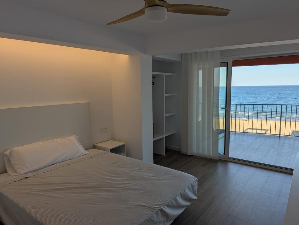 Apartamento en Primera Línea Apartment in Cullera