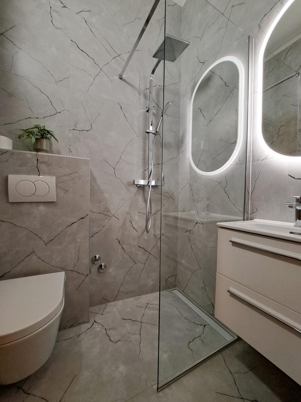 Shower, Bathroom