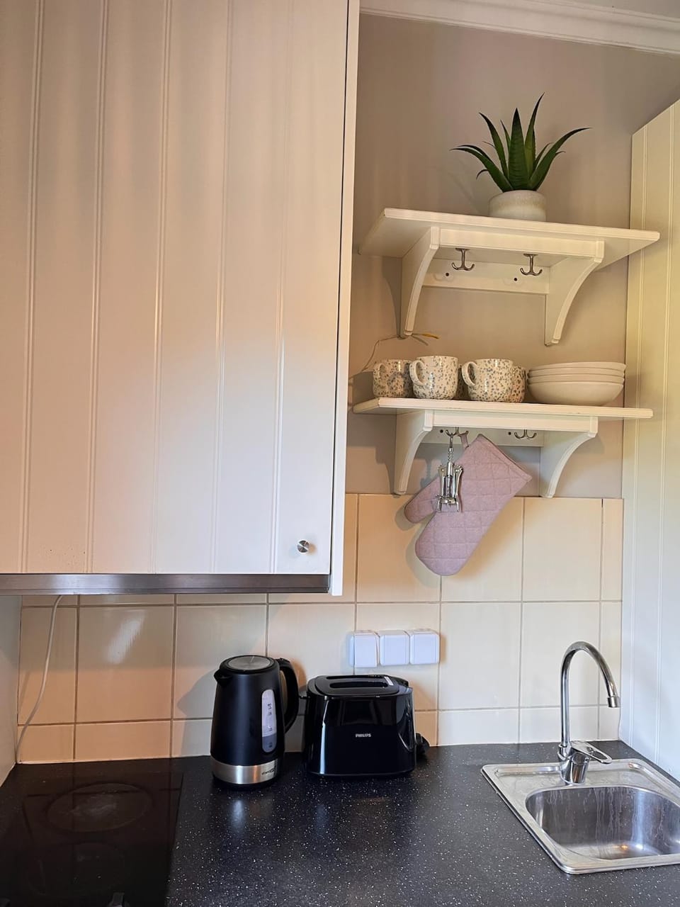 Coffee/tea facilities, Kitchen or kitchenette