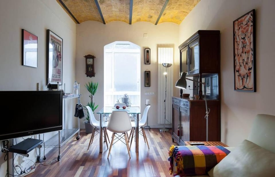 Barcelona - Provença Apartment in Barcelona