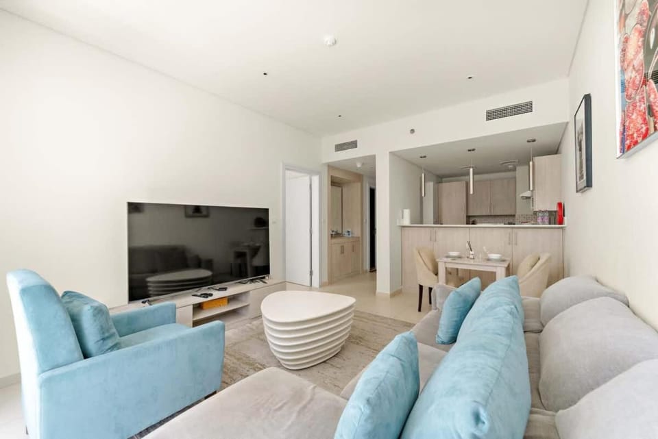 Stylish 1BR in Palm Jumeirah with Rooftop Pool Apartment in Dubai