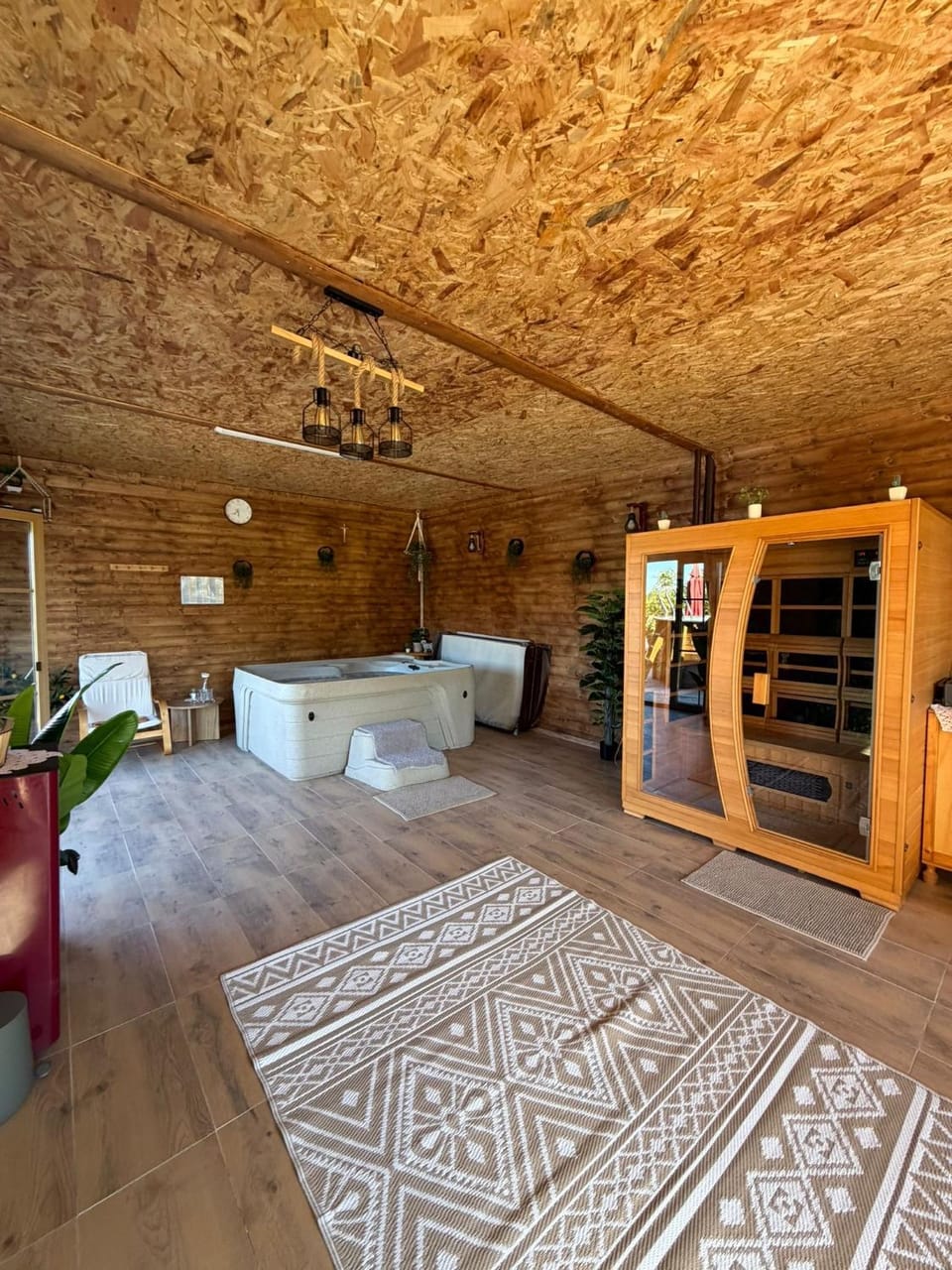 Hot Tub, Spa and wellness centre/facilities