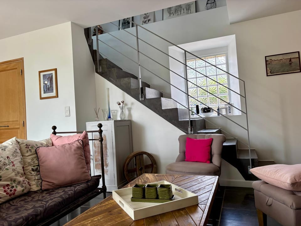 Property building, Living room