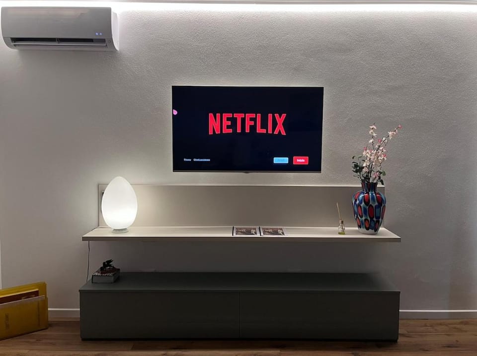 TV and multimedia, Evening entertainment, air conditioner