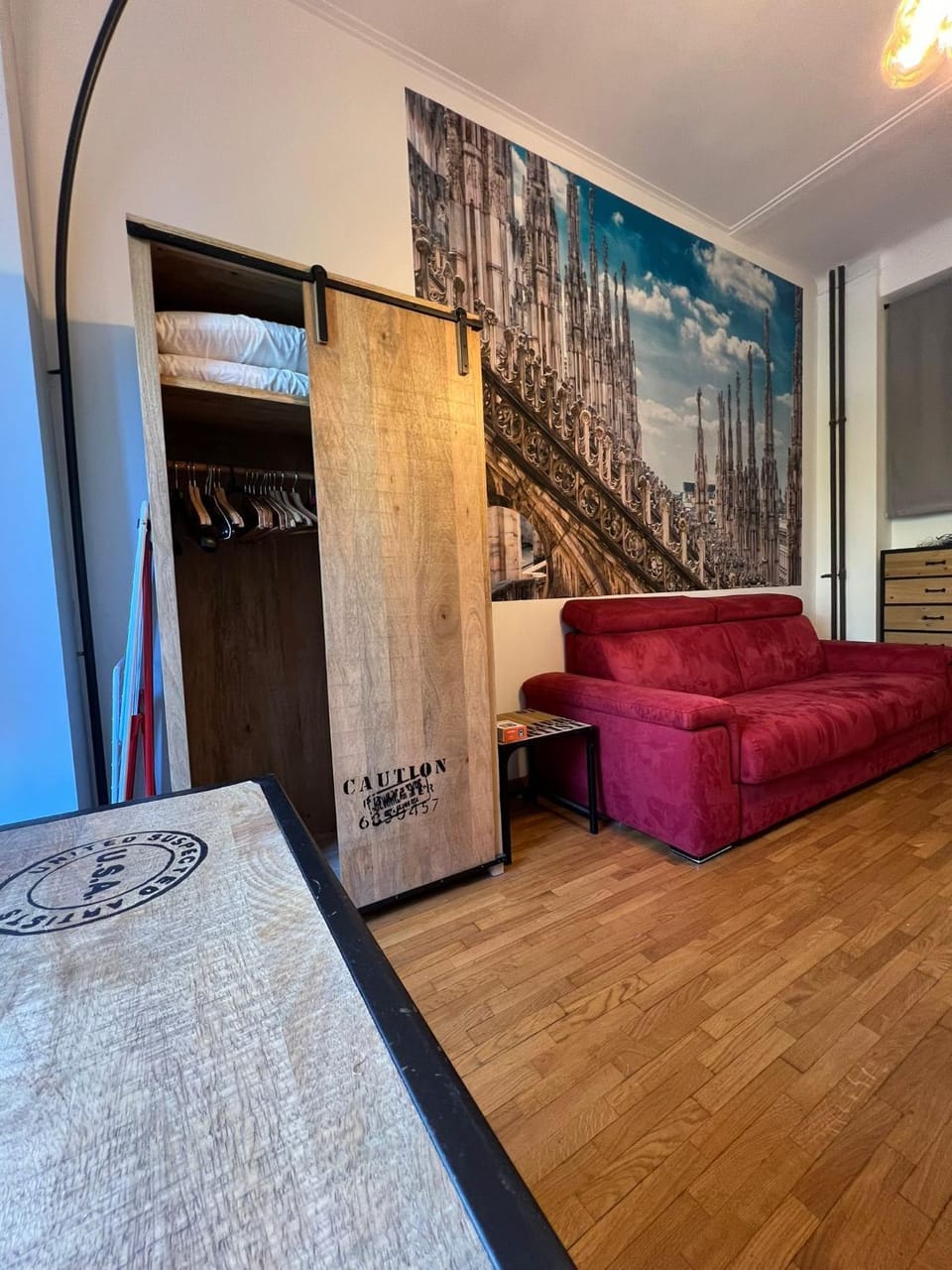 Bed, Kitchen or kitchenette, Living room, Photo of the whole room, Seating area, Bedroom