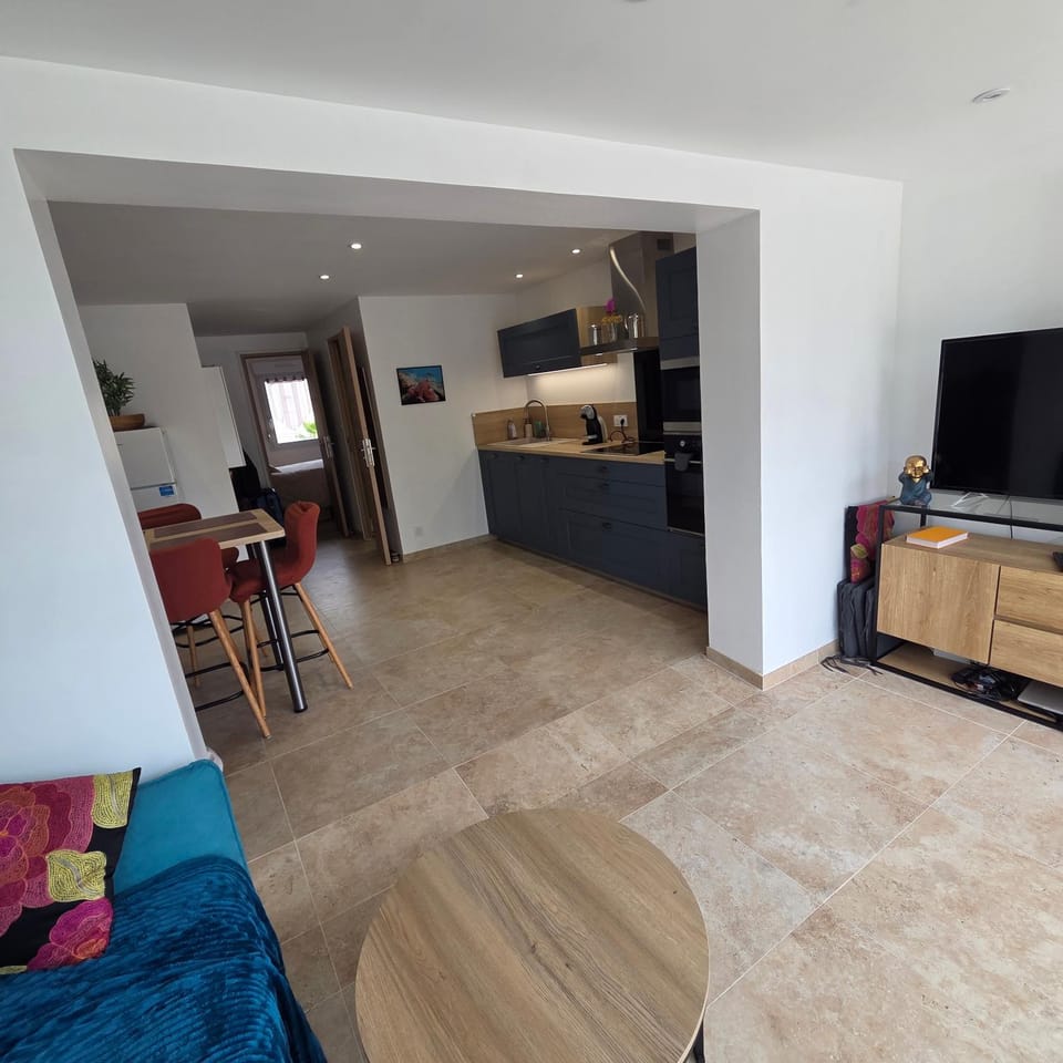 Appartement vue mer Wi-Fi Apartment in Marseillan