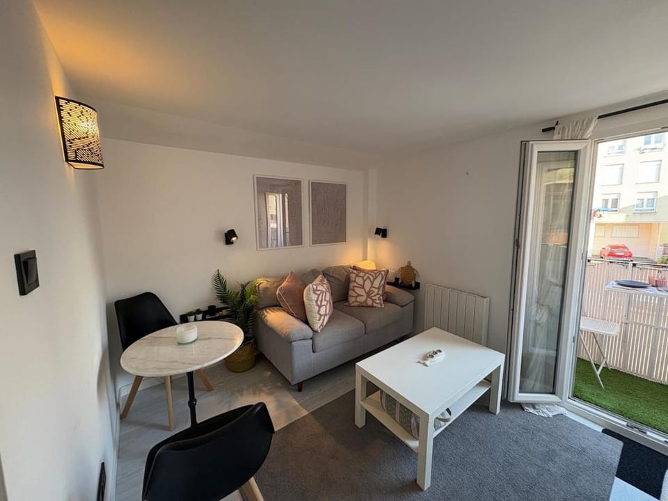 Patio, Living room, Seating area