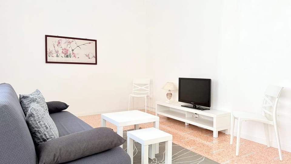 SE184 - Senigallia, comodo trilocale in centro storico Apartment in Senigallia