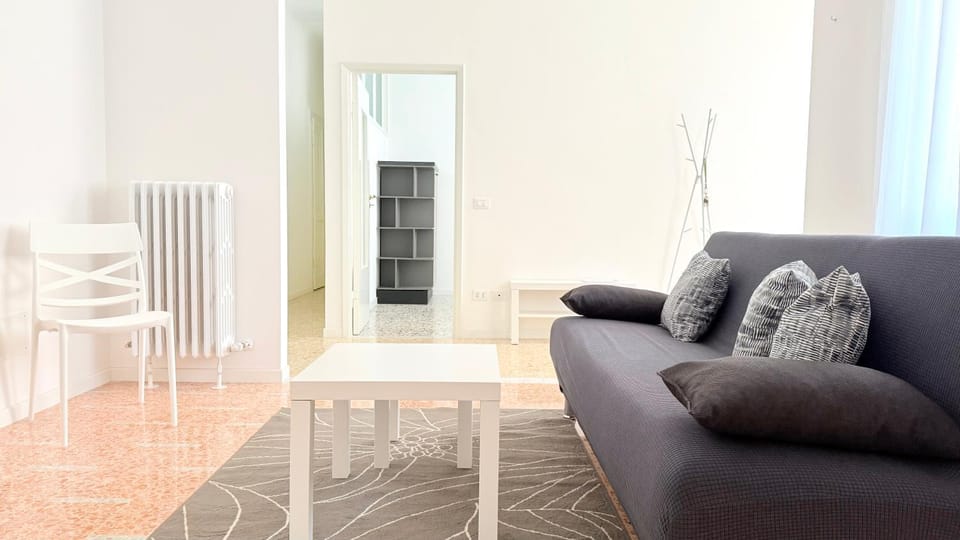 SE184 - Senigallia, comodo trilocale in centro storico Apartment in Senigallia