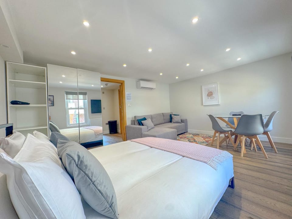 Whitfield Apartments Apartment in London Borough of Islington