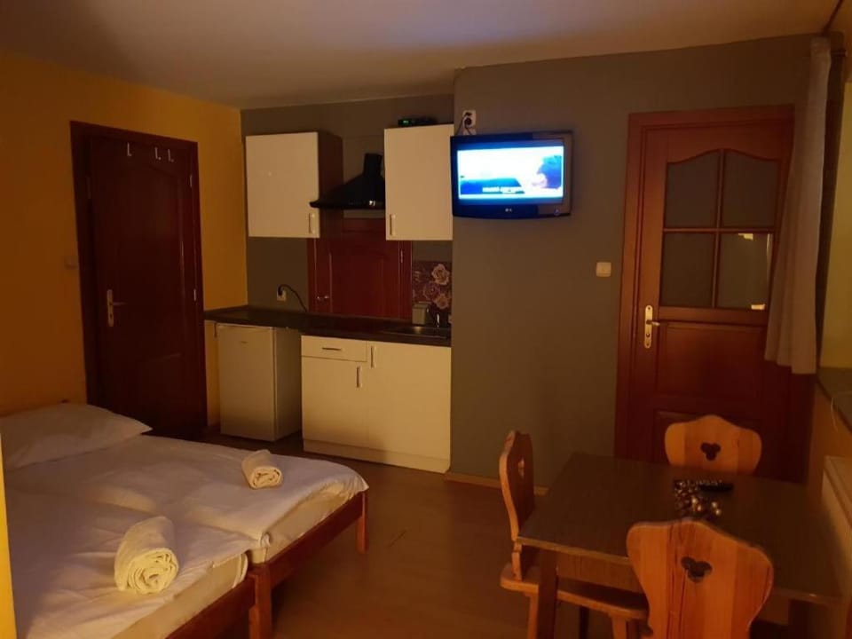 Apartament Pokoje u Jacka Zakopane PKP 700 Centrum 1200 Bed and Breakfast in Zakopane