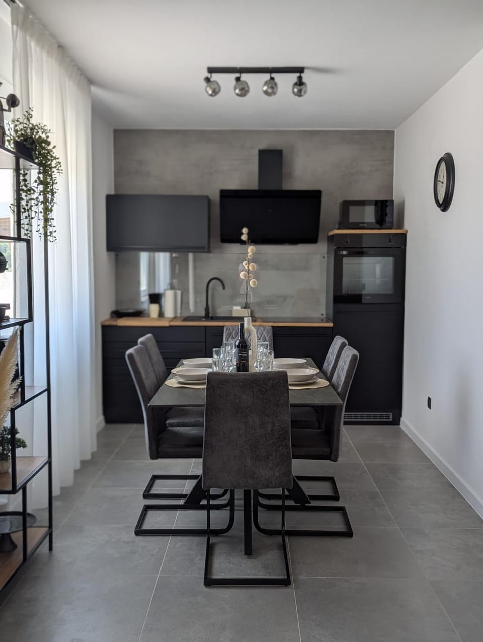 Kitchen or kitchenette, Living room, Dining area, stove