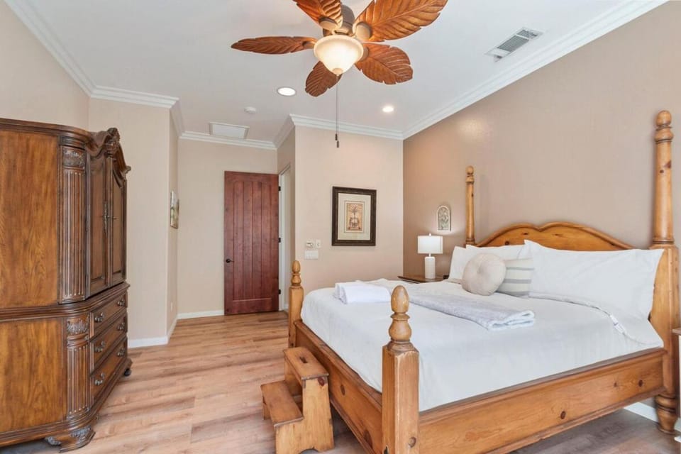 Serene Golf Course Retreat with Pool & Spa Game Room House in Indio