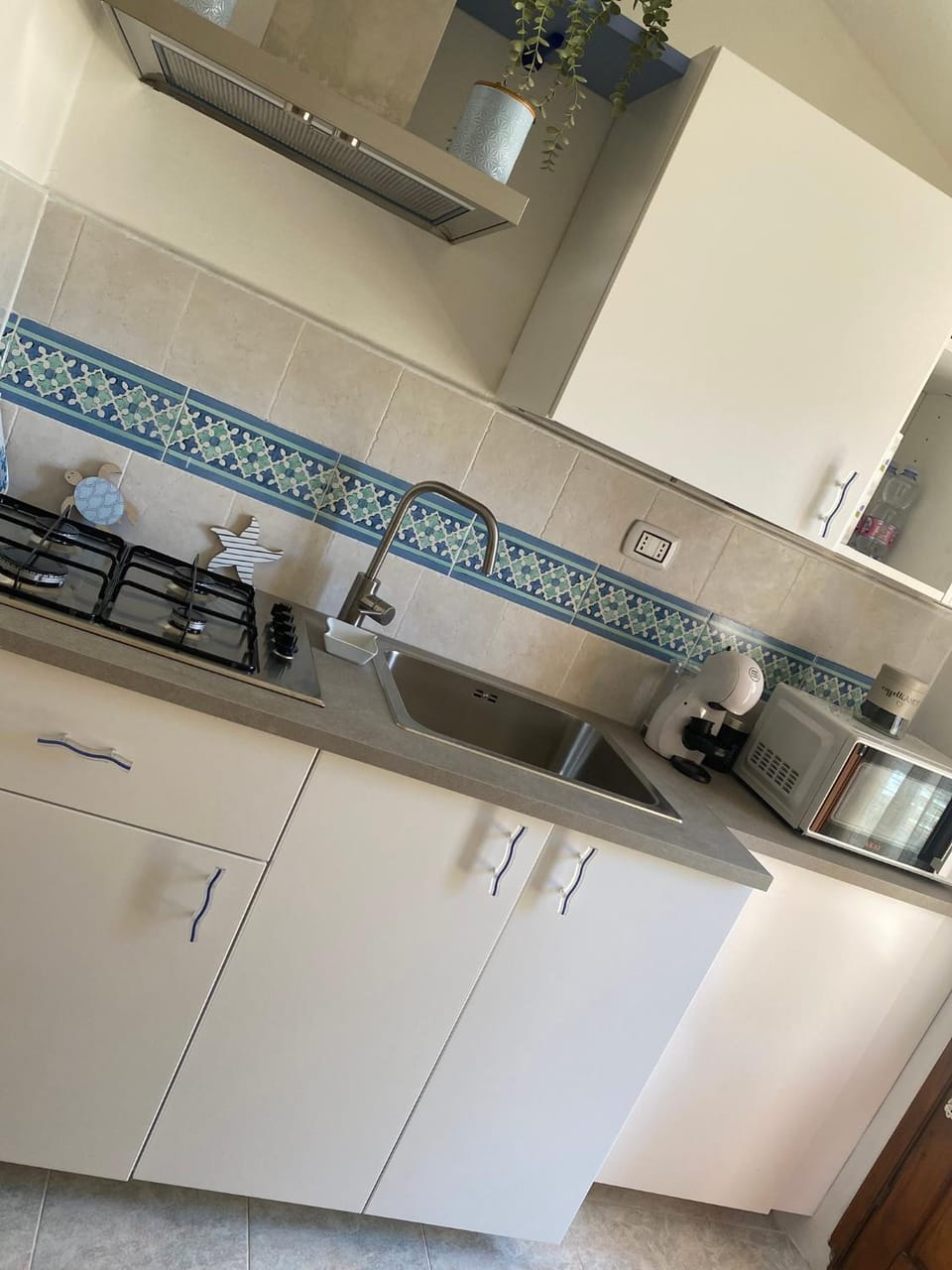 Kitchen or kitchenette, pet friendly, stove