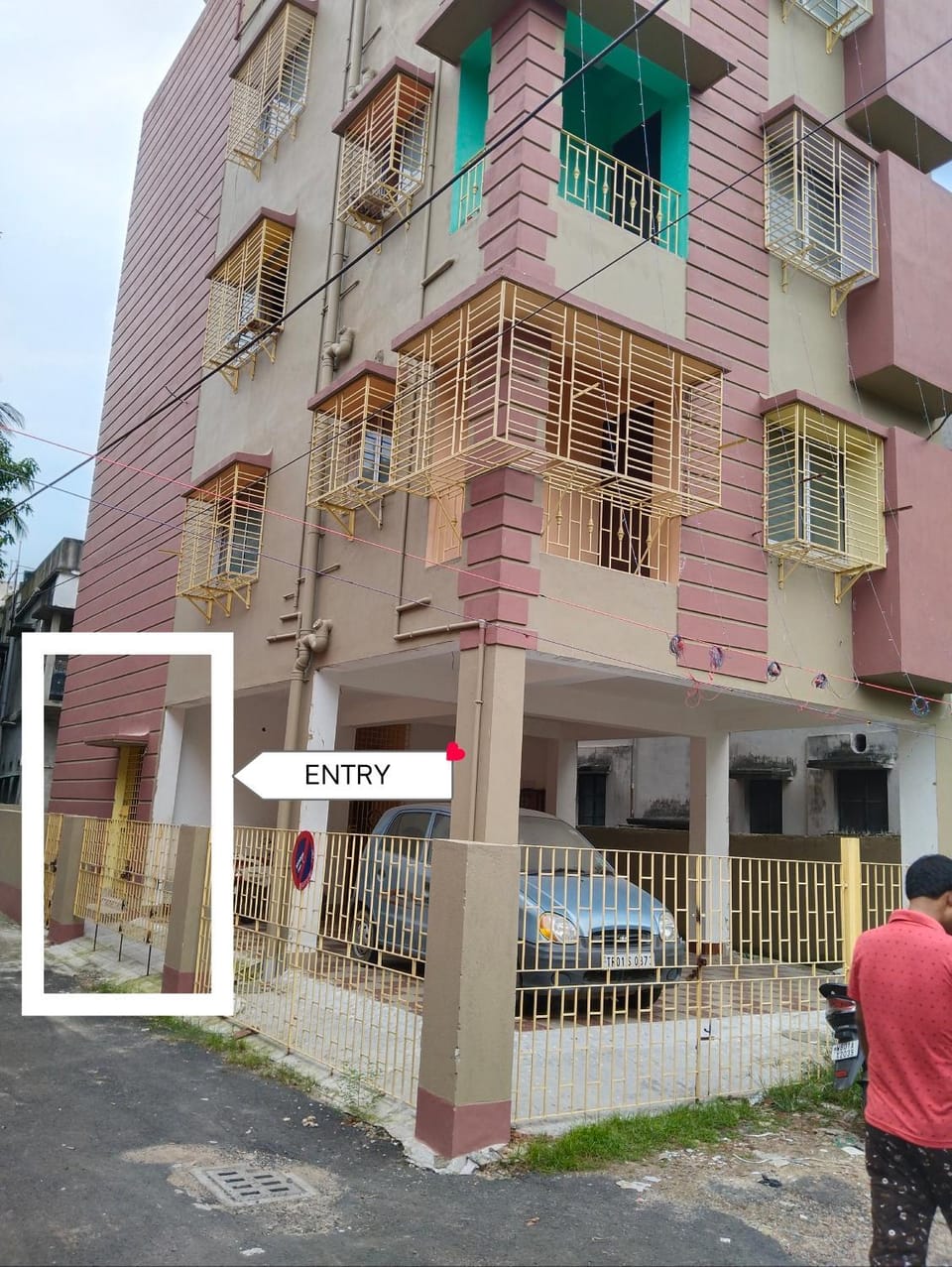 Facade/entrance