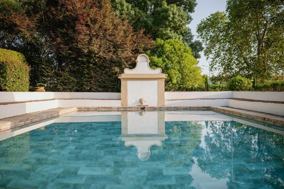 Swimming pool, Swimming pool